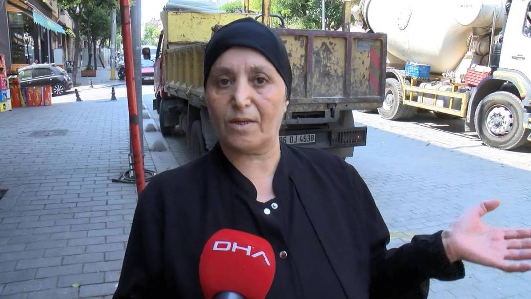 Kaza yapan gençlerin yanına gidince felaketi yaşadı! Şoke eden anlar anbean kaydedildi 10